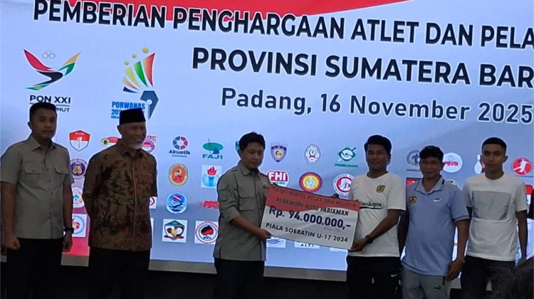 Mahyeldi Kucurkan Bonus Rp9 Miliar Lebih untuk Atlet Berprestasi Sumbar, Persikopa Mendapat Kucuran Rp94.000.000