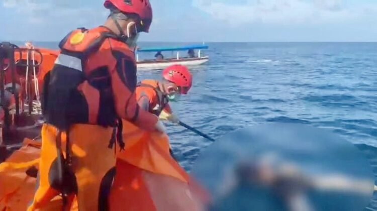 Nelayan yang Hilang di Perairan Pulau Bugai Mentawai Ditemukan Meninggal Dunia
