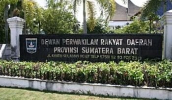 Gedung DPRD Sumatera Barat/ Istimewa