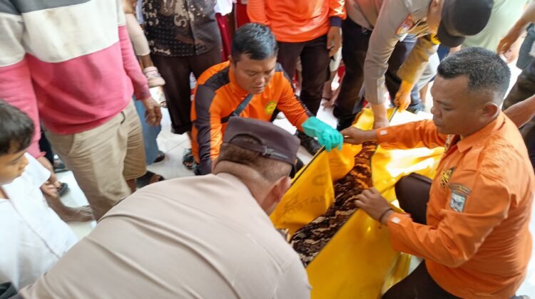 Sempat Dilaporkan Hanyut Saat Mancing, Lansia di Padang Pariaman Ditemukan Meninggal Dunia