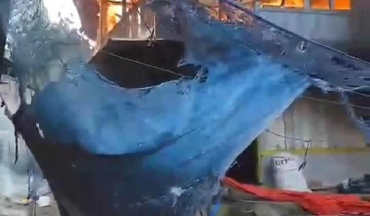 Breaking News: Kebakaran Hebat Melanda Pasar Kayu Tanam
