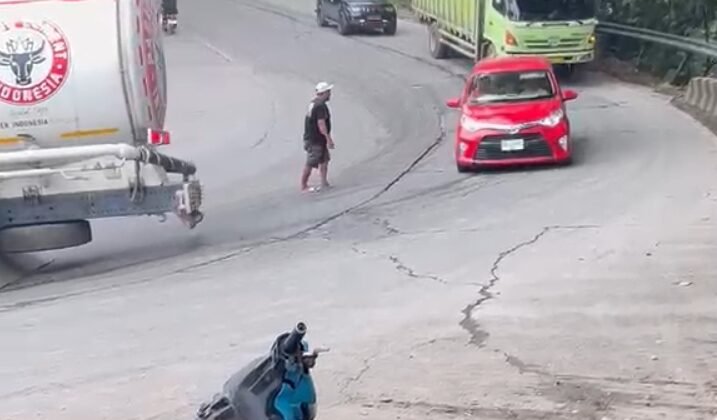 Dari Tikungan Biasa Menjadi Jalur Ekstrem: Begini Sejarah PKJR yang Puluhan Tahun Mengawal Sitinjau Lauik