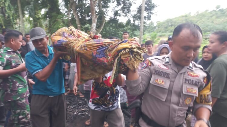 Pasutri Terbakar Didalam Pondok Tengah Kebun di Pesisir Selatan, Suami Tewas