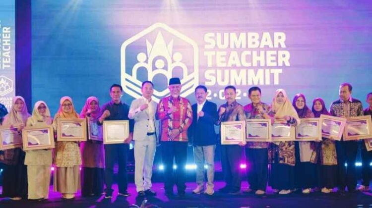 8.038 Guru di Sumatera Barat Masuki Proyeksi Masa Pensiun