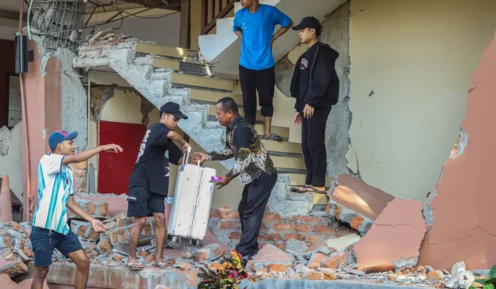 Update Gempa M7,7 NTT: Korban Meninggal Tembus 68 Orang, 213 Luka-Luka