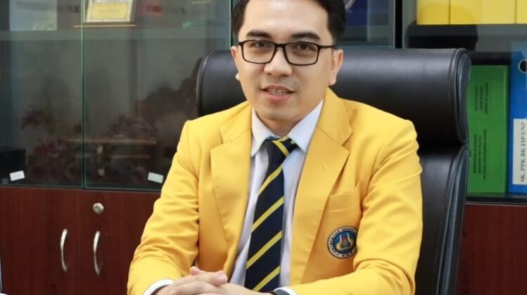 Pakar UNP Ingatkan Orang Tua Tak Berlebihan Flexing Prestasi Anak, Bisa Picu Stres Akademik