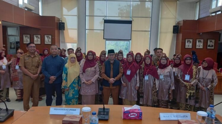 Pengurus PPWB Bukittinggi Periode 2026-2031 Dikukuhkan