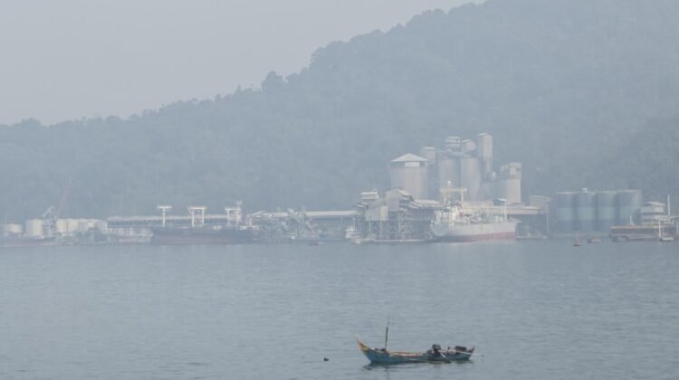 Kualitas Udara Sumbar Berangsur Membaik, Padang Masuk Kategori Sedang