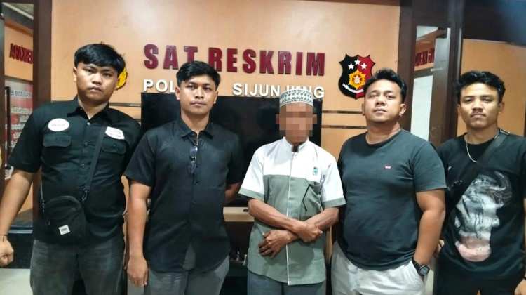 Pensiunan Kemenag Diduga Cabuli 2 Anak Kandung di Sijunjung