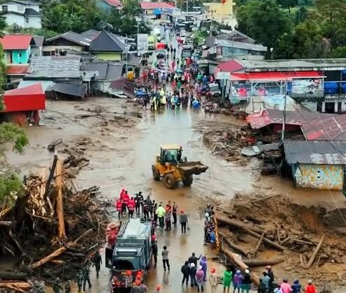 Badan Geologi Ungkap Longsor dan Bendungan Alam Jadi Penyebab Galodo Arosuka Solok